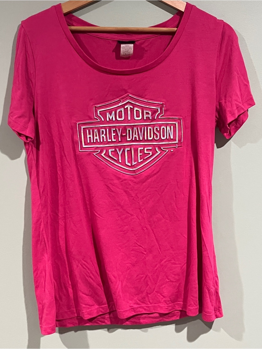 Harley-Davidson Hot Pink Short Sleeve Tee with Raised Logo - Picture 2 of 13